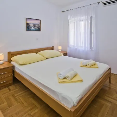 Apartment Maria Paula Old Town Hvar